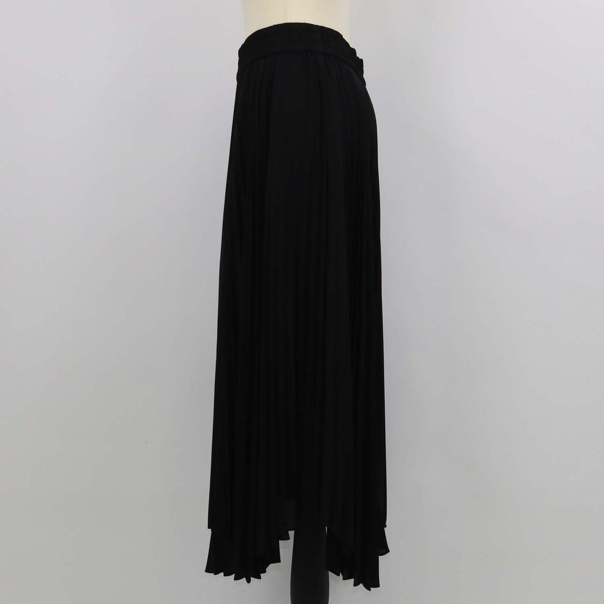 Alica + Olivia Black Polyester Pleated Long Skirt