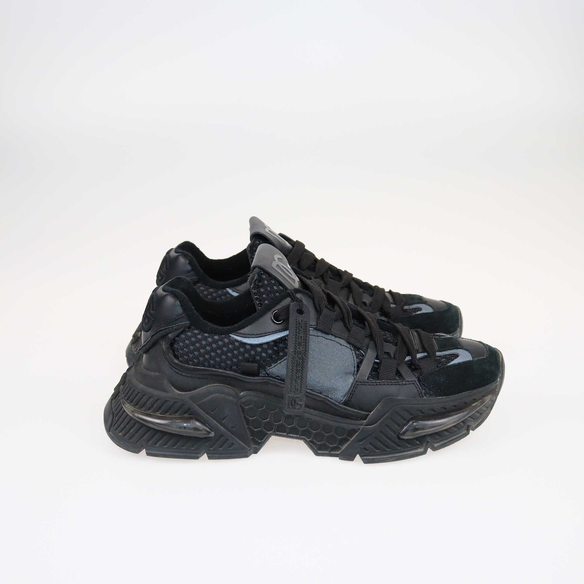 Dolce & Gabbana Black Airmaster Low Top Sneakers Shoes Dolce & Gabbana 