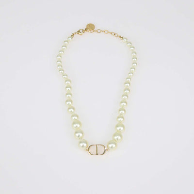 Christian Dior Gold,White Faux Pearls 30 Montaigne Short Necklace