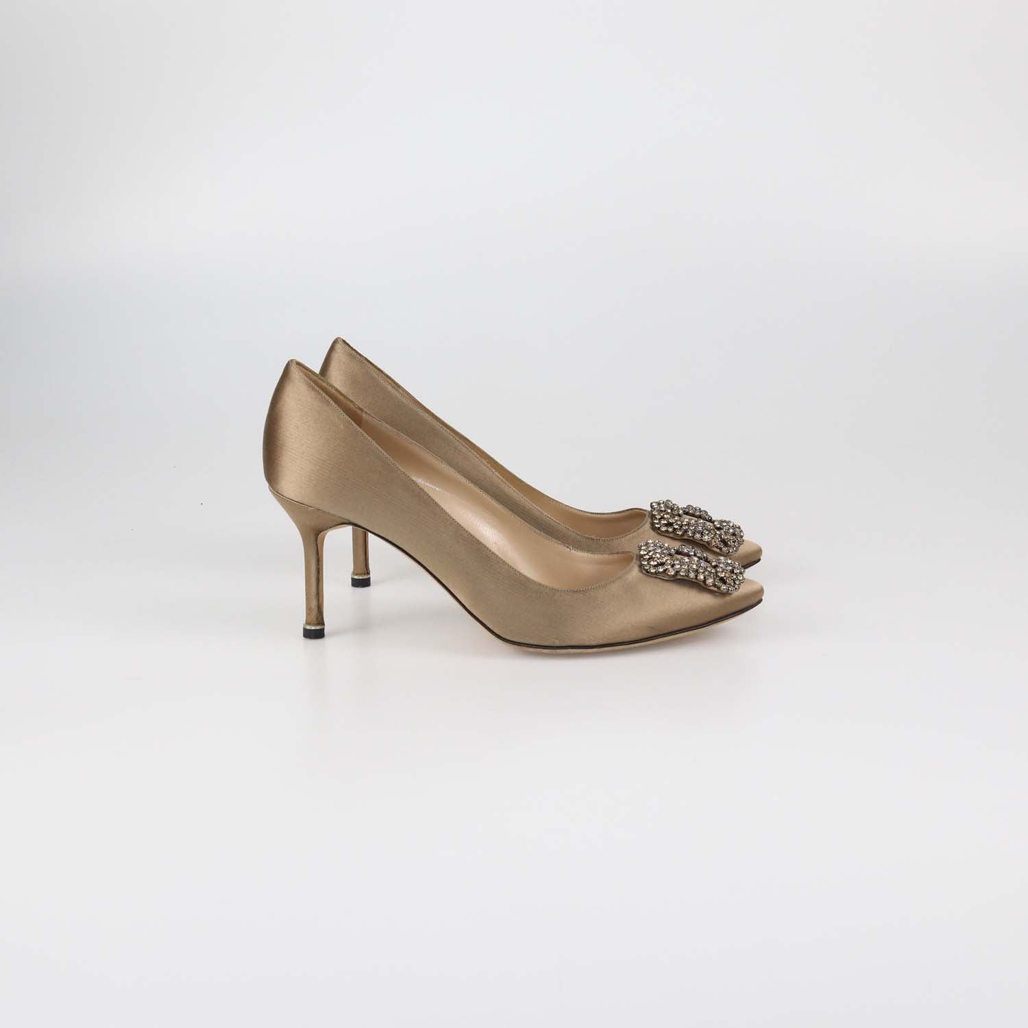 Manolo Blahnik Champagne Satin Hangisi Pumps