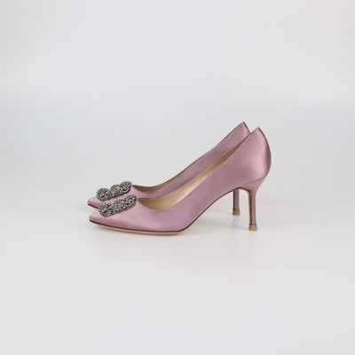 Manolo Blahnik Light Purple Satin Hangisi Pumps