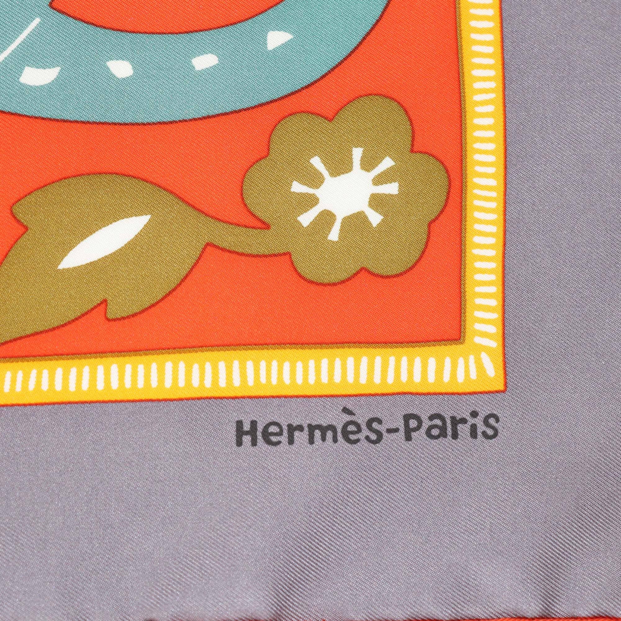 Hermes Gris Cendre/Orange/Khaki Annee du Serpent 45 Twill Womens Hermes 