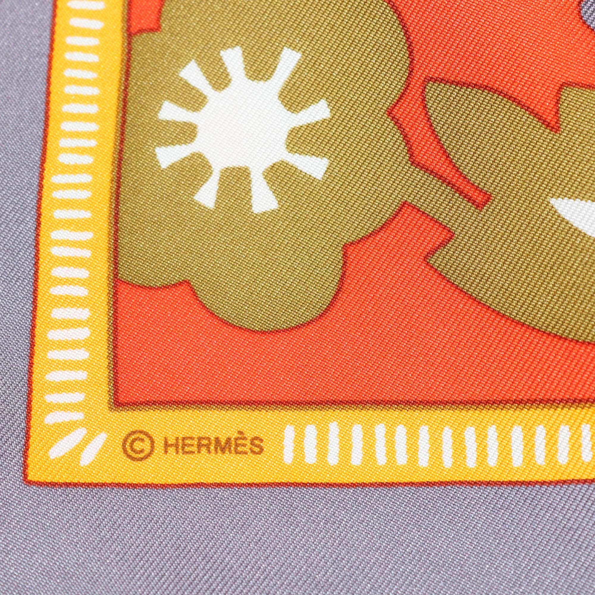 Hermes Gris Cendre/Orange/Khaki Annee du Serpent 45 Twill Womens Hermes 