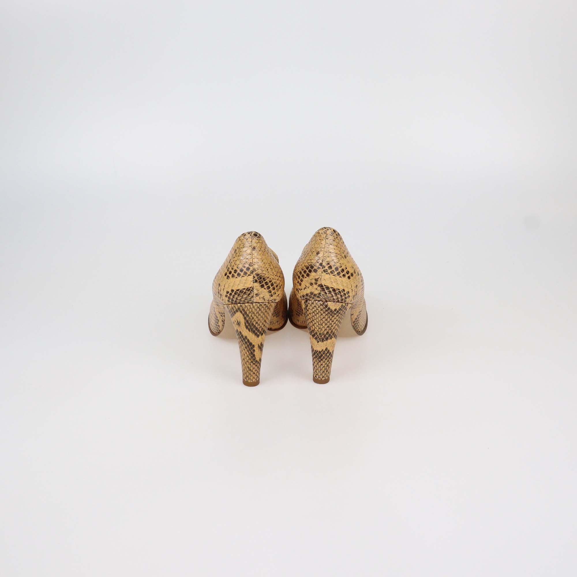 Bottega Veneta Brown Python Embossed Leather Knot Buckle Pumps