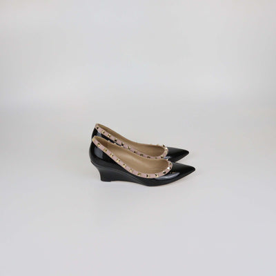 Valentino Black/Mauve Patent Leather Rockstud Pointed Toe Wedge Pumps