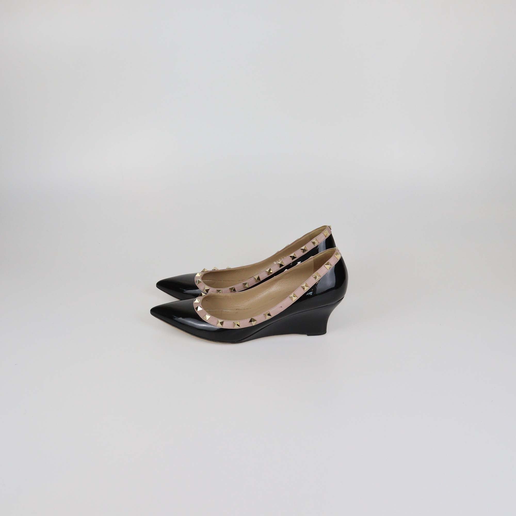 Valentino Black/Mauve Patent Leather Rockstud Pointed Toe Wedge Pumps