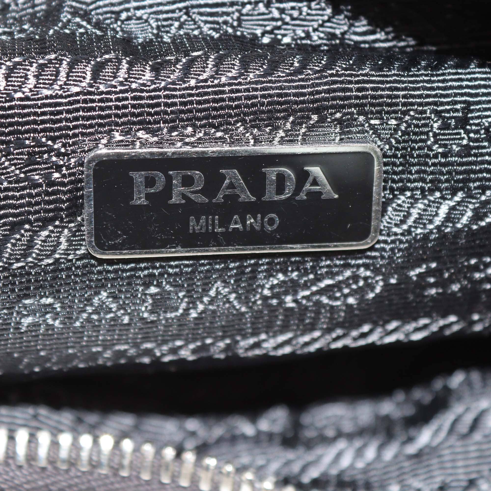Prada Black Re-Edition 2006 Shoulder Bag Womens Prada 