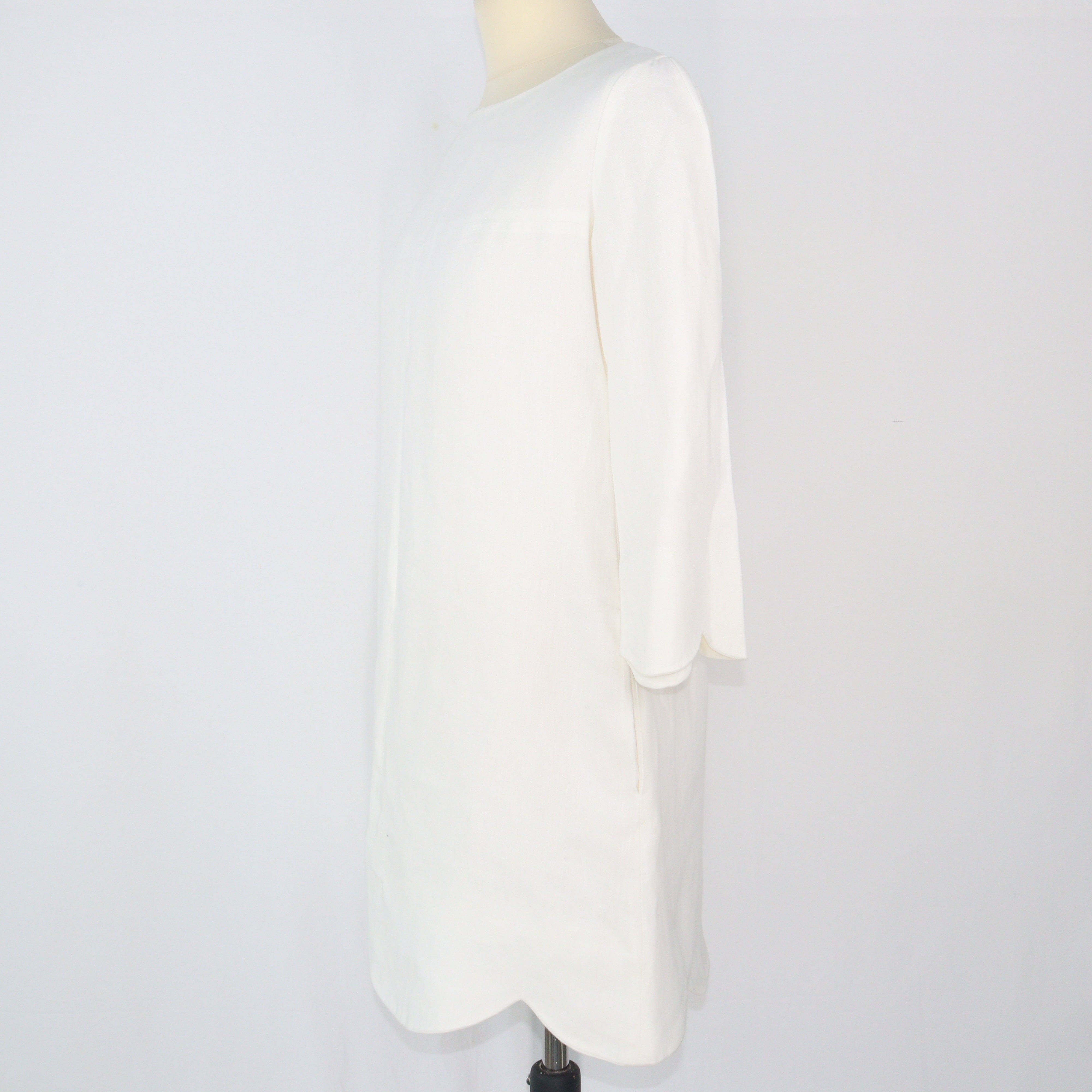White Scalloped Longsleeve Midi Dress Clothings Chloe 