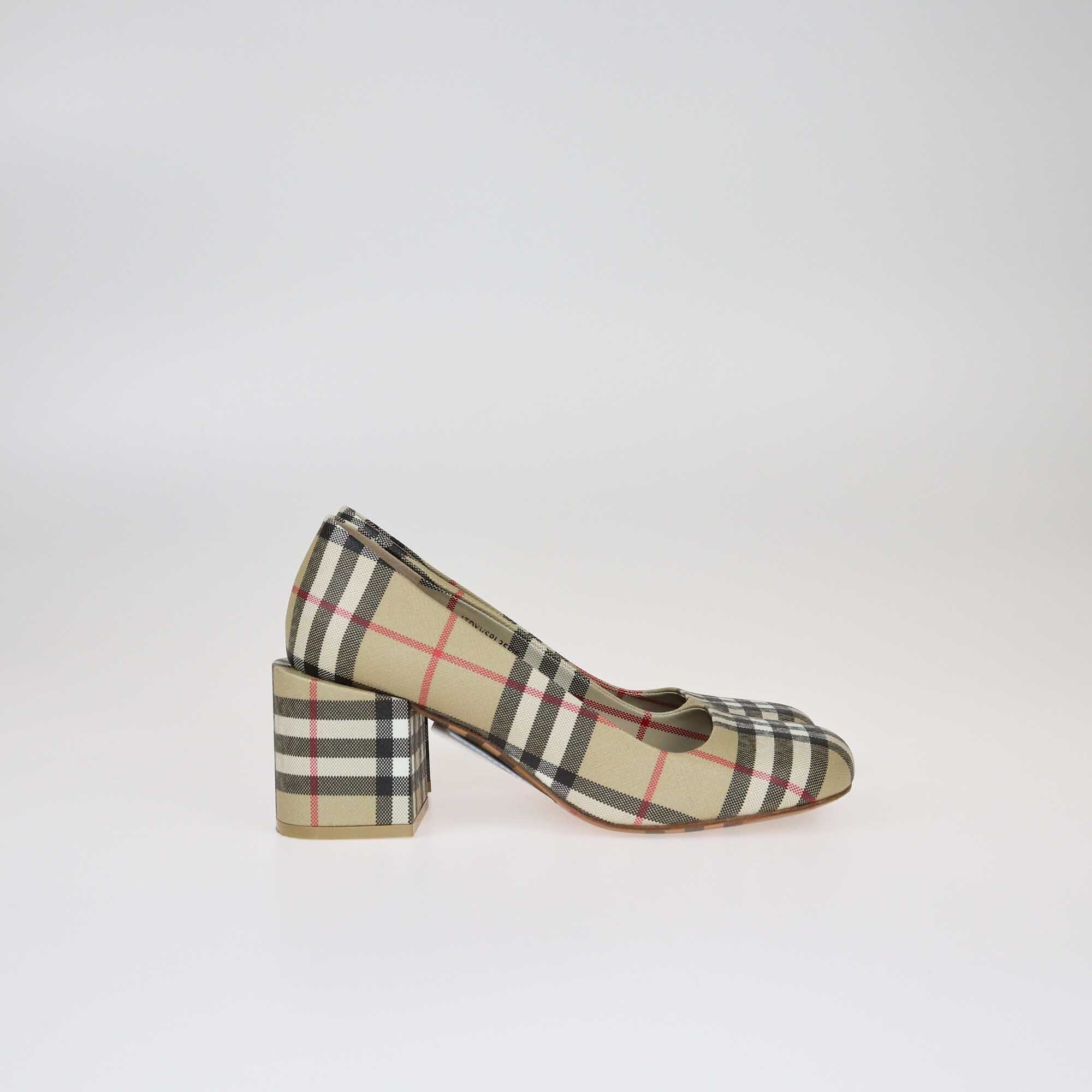 Burberry Beige House Check Pumps Shoes Burberry 