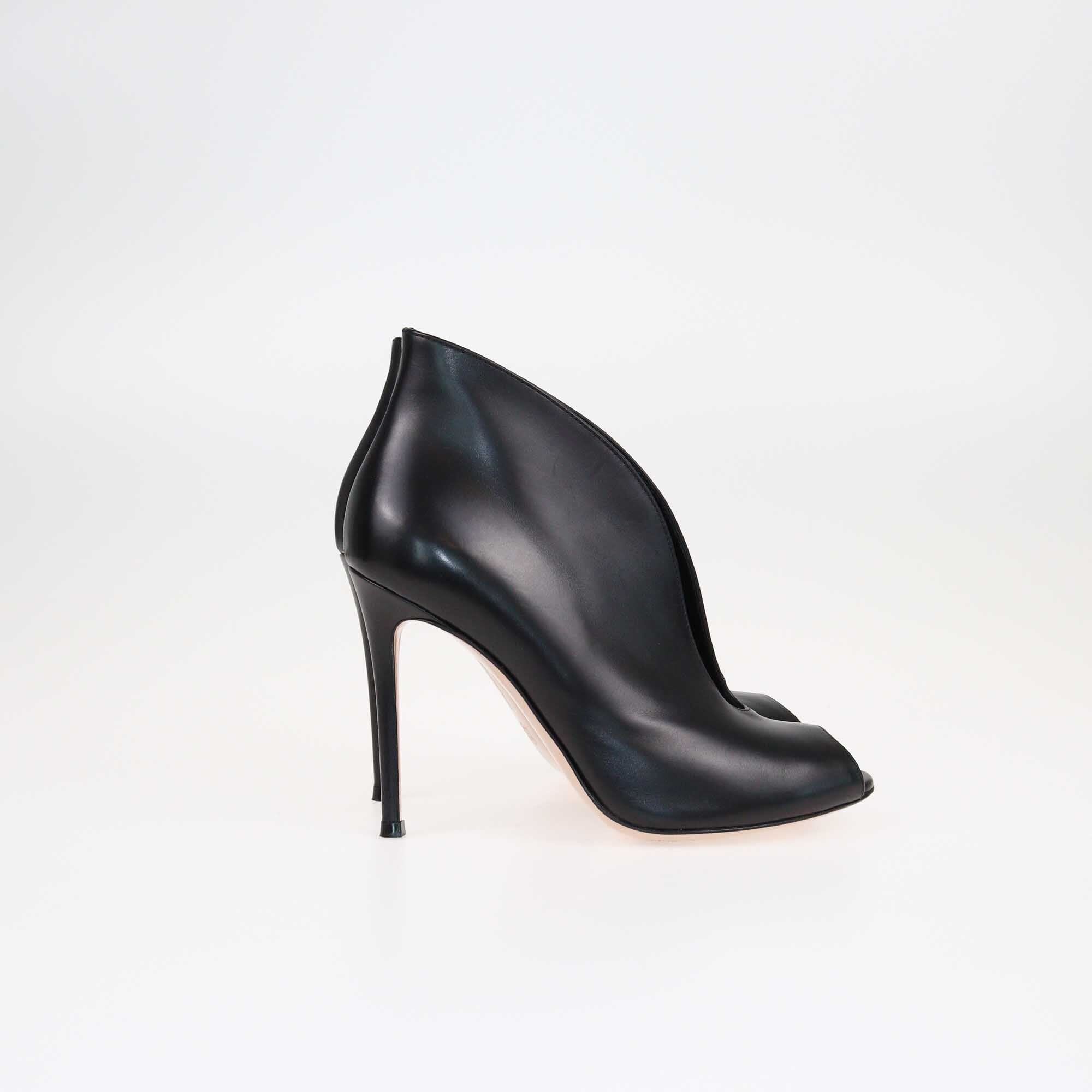 Gianvito Rossi Black Vamp V Cut Peep Toe Booties Shoes Gianvito Rossi 