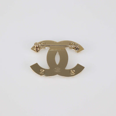 Chanel Gold Tone Metal CC Faux Pearl Pin Brooch