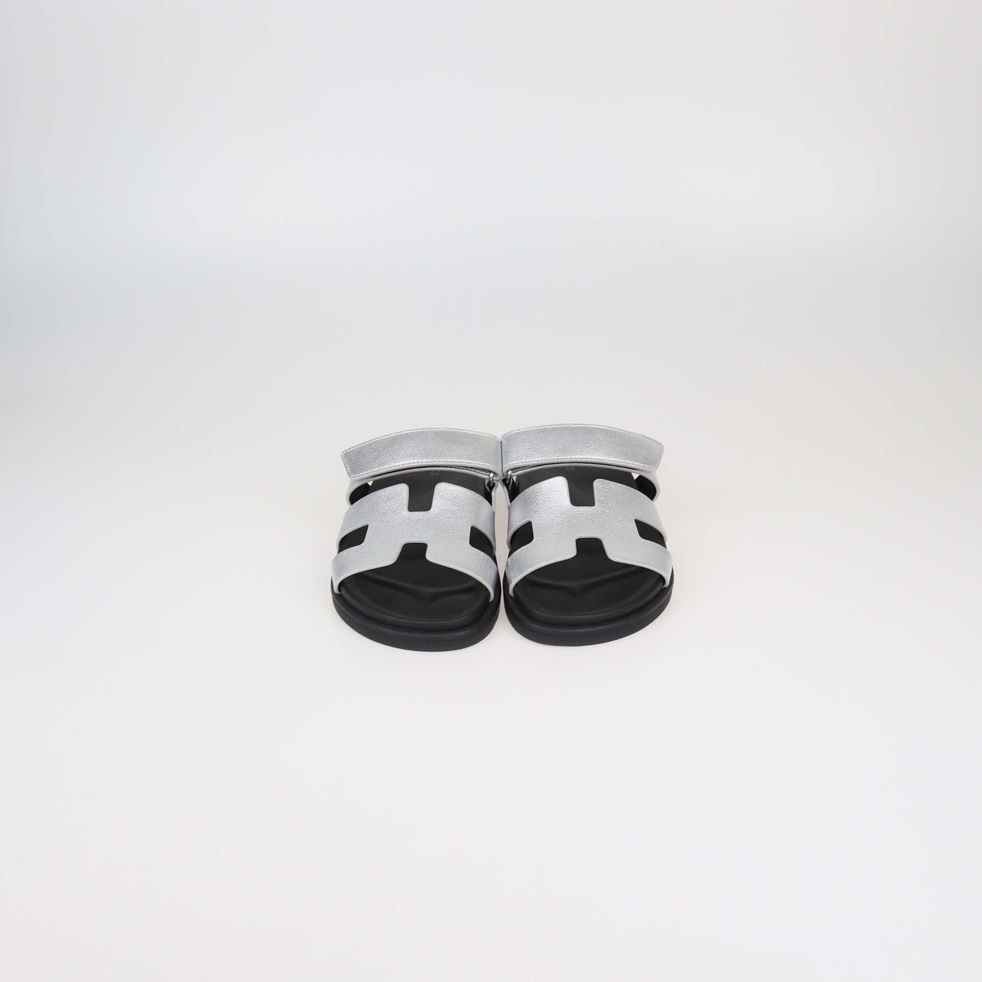 Hermes Gris Argenté Leather Chypre Sandals