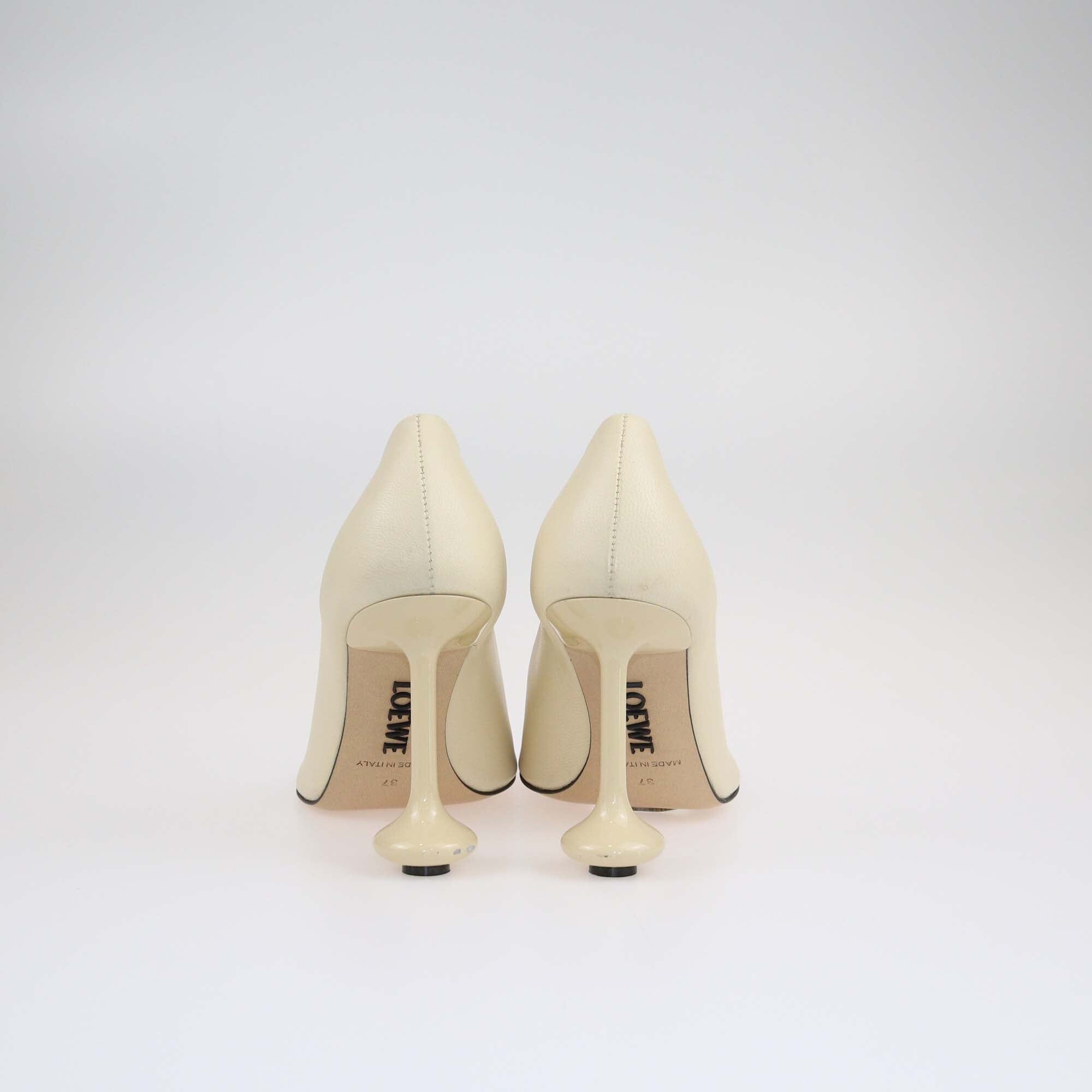 Loewe Beige Toy Petal Shaped Toe Pumps Shoes Loewe 