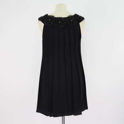 Alice+Olivia Black Silk Sleeveless Pleated Swing Tunic Top