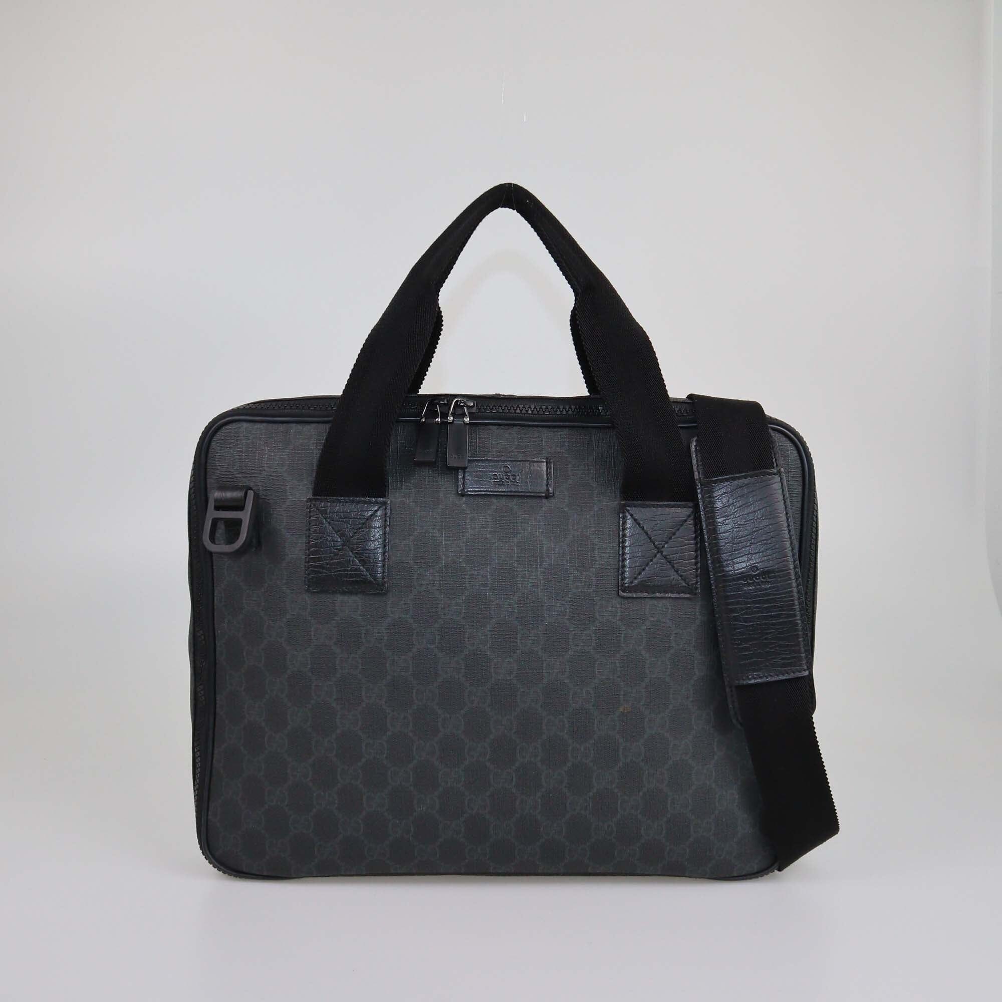 Gucci Black GG Supreme Laptop Case Bag Womens Gucci 