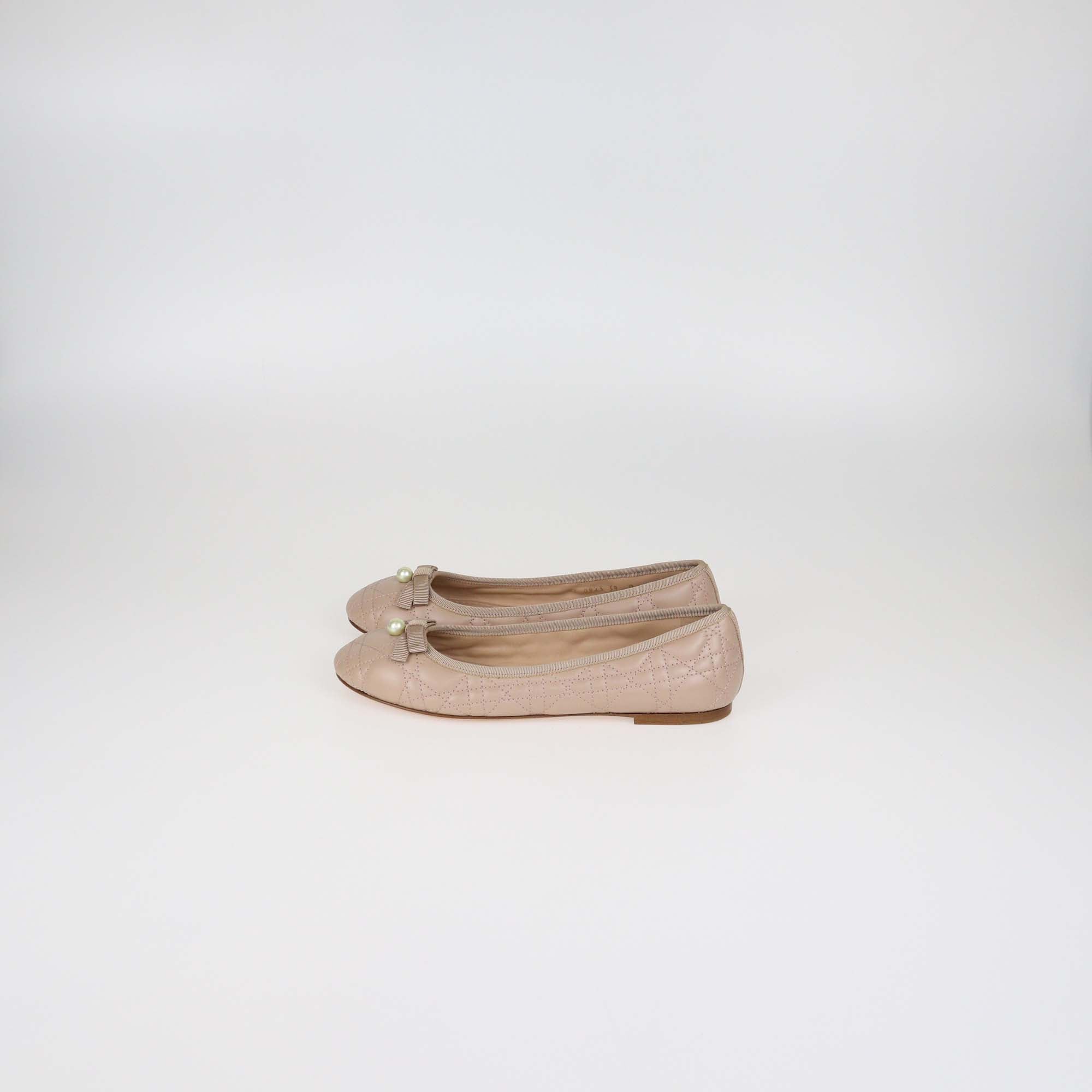 Christian Dior Beige Leather Pearl Bow Cannage Ballet Flats