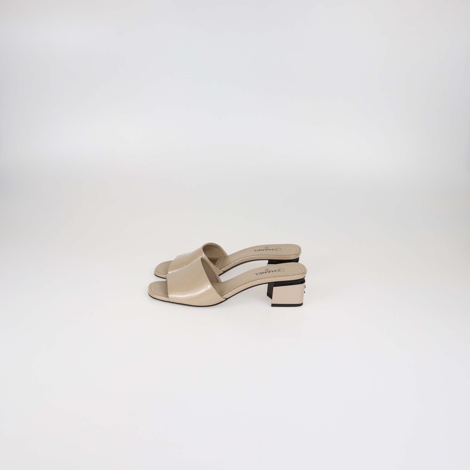 Chanel Beige Patent Leather CC Slide Sandals
