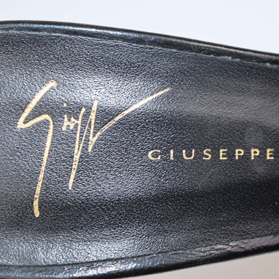 Giuseppe Zanotti Black Patent Leather Knot Sandals