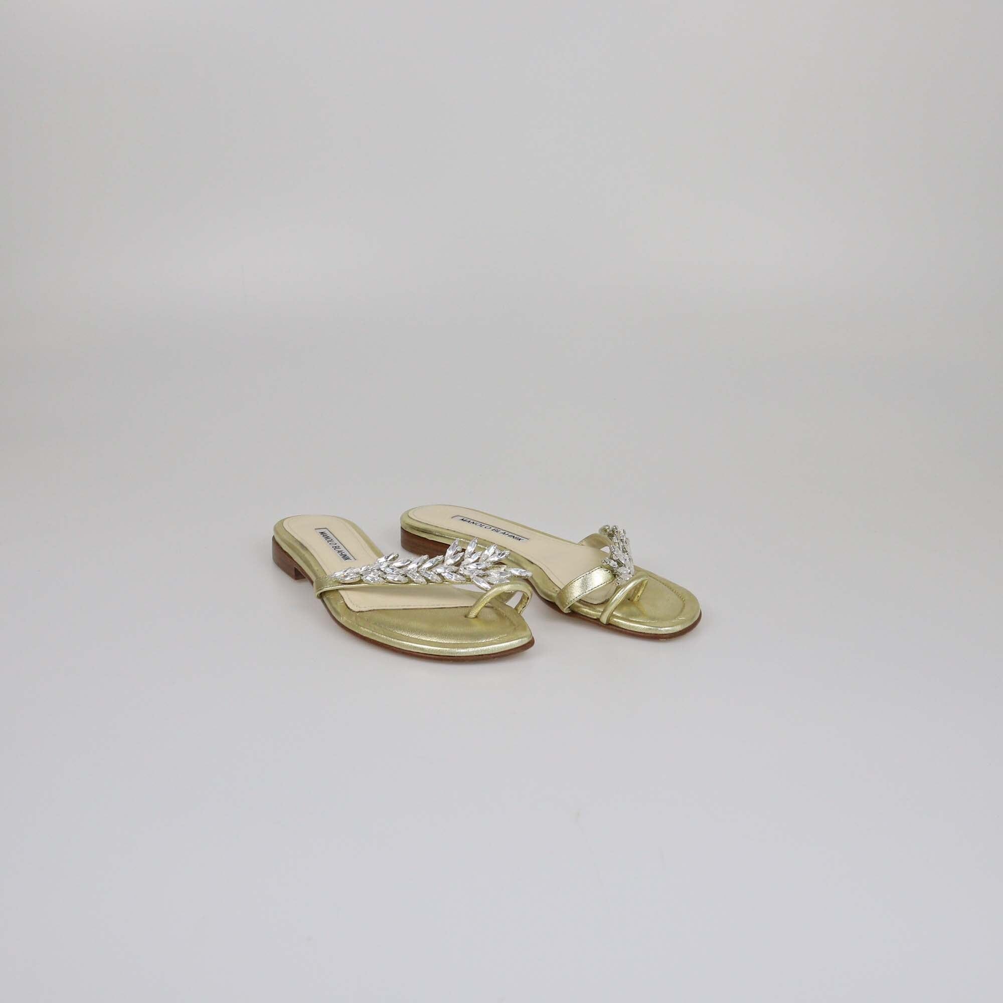 Manolo Blahnik Gold Crystal Embellished Toe Ring Flat Slides Womens Manolo Blahnik 