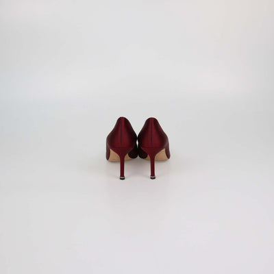 Manolo Blahnik Burgundy Satin Hangisi Pumps