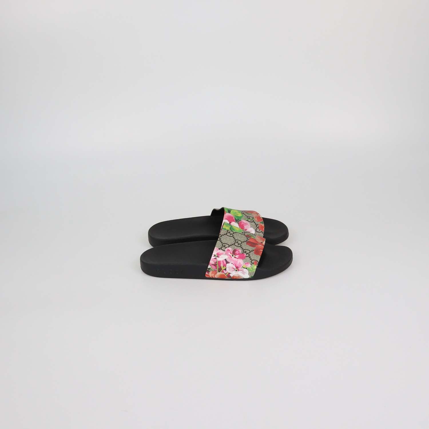 Gucci Beige GG Supreme Canvas Blooms Flat Slide