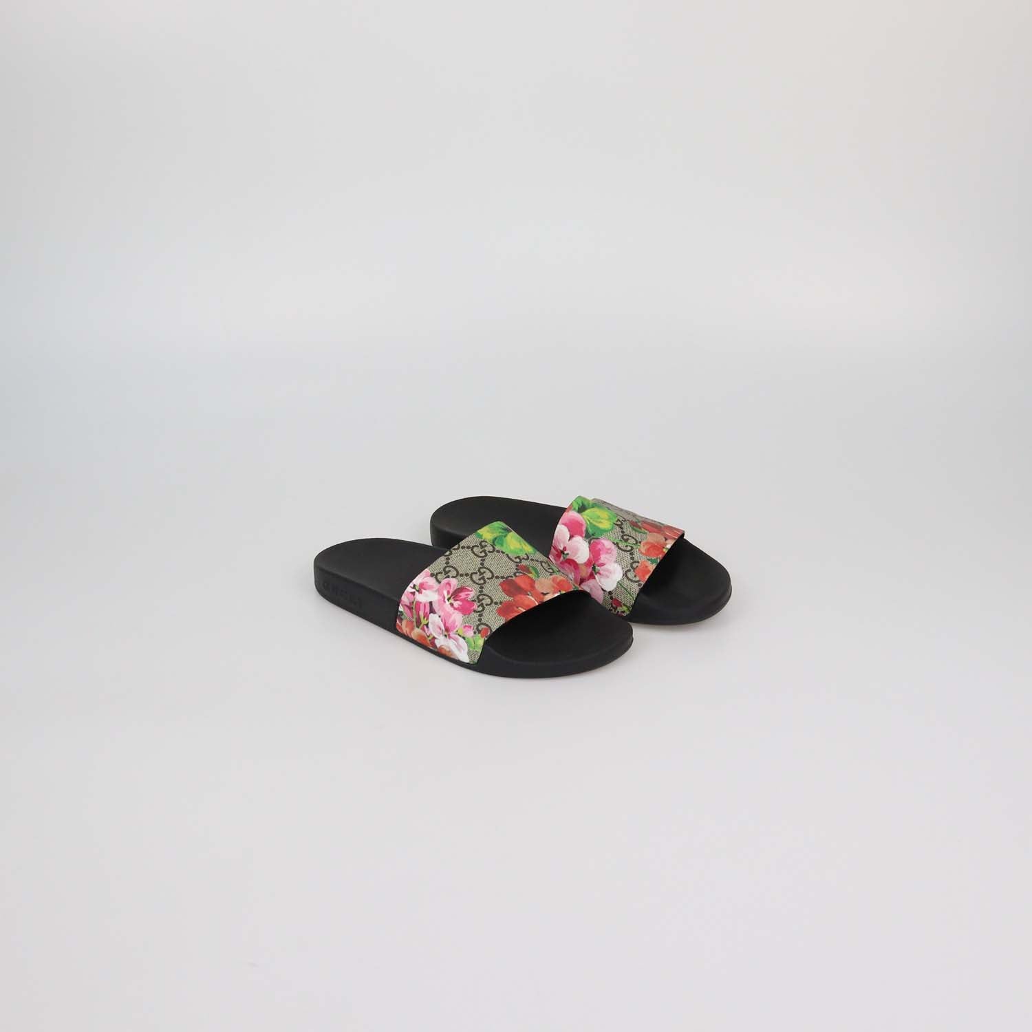 Gucci Beige GG Supreme Canvas Blooms Flat Slide