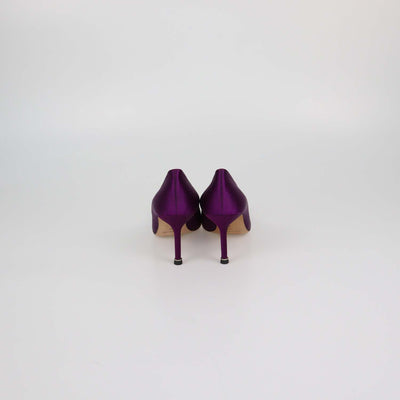 Manolo Blahnik Purple Satin Hangisi Pumps