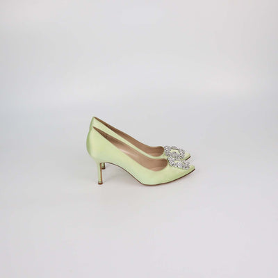 Manolo Blahnik Light Green Satin Hangisi Pumps