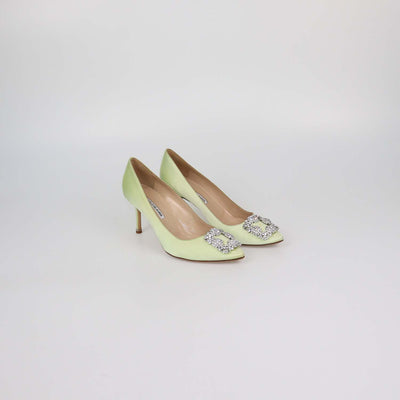 Manolo Blahnik Light Green Satin Hangisi Pumps