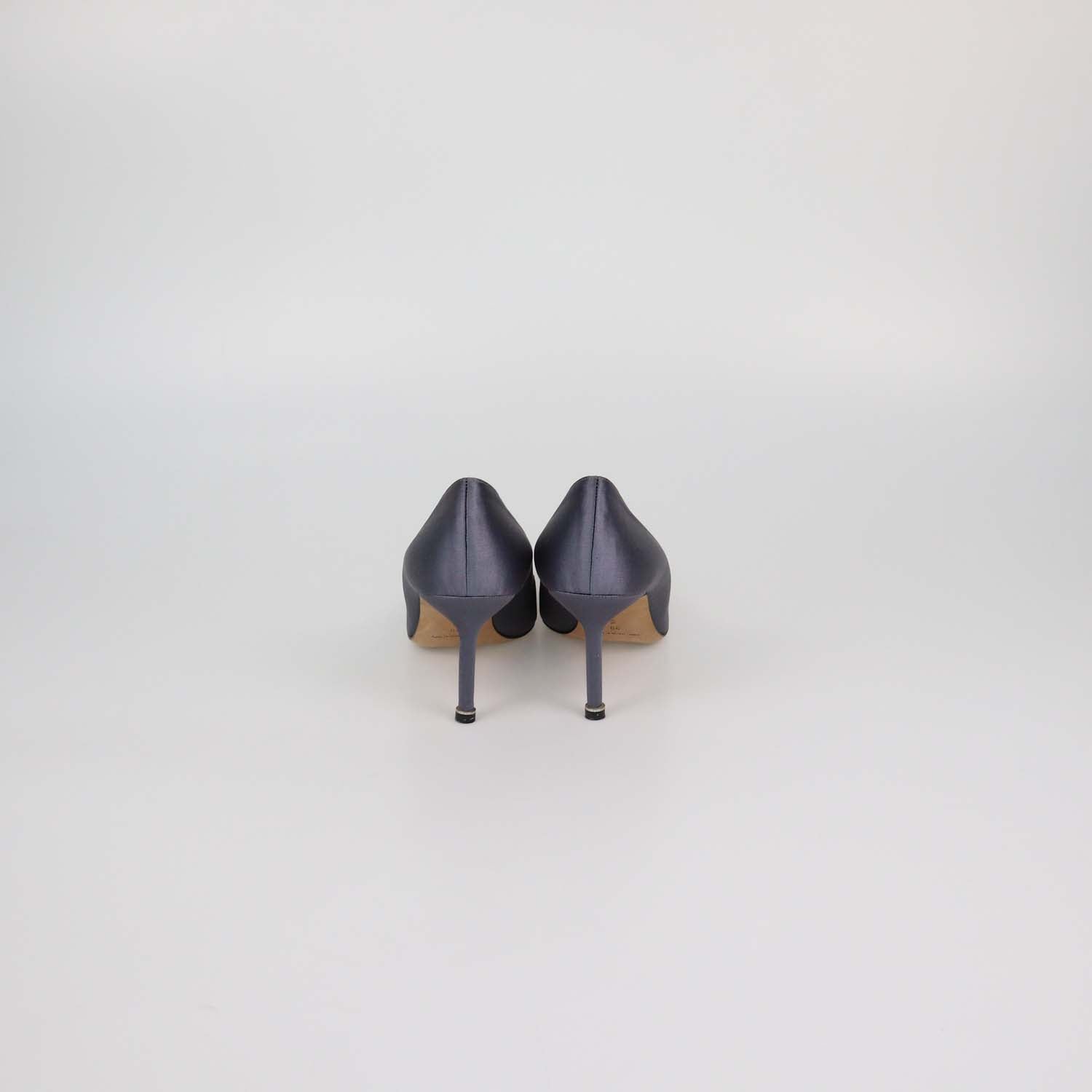 Manolo Blahnik Grey Satin Hangisi Pumps