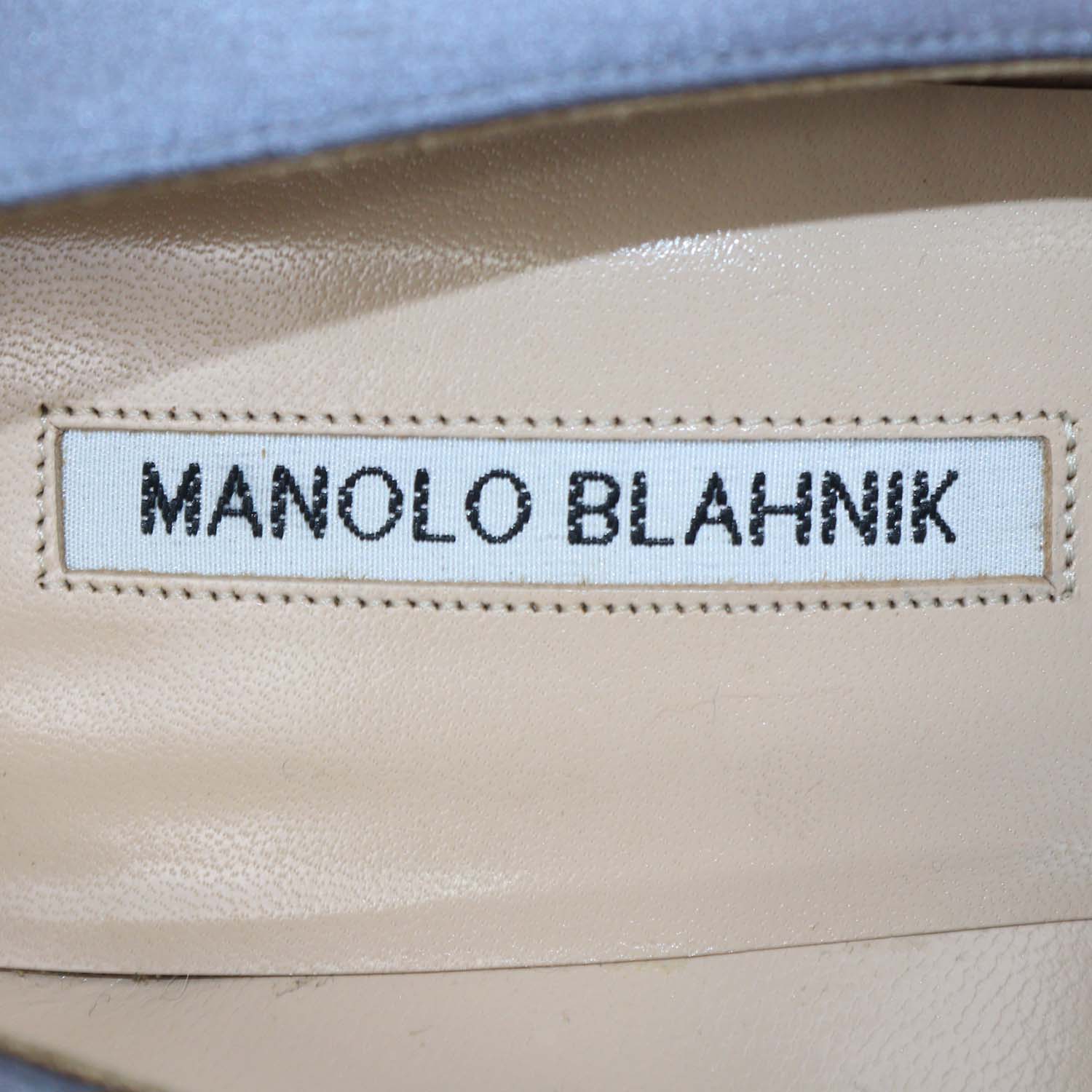 Manolo Blahnik Grey Satin Hangisi Pumps