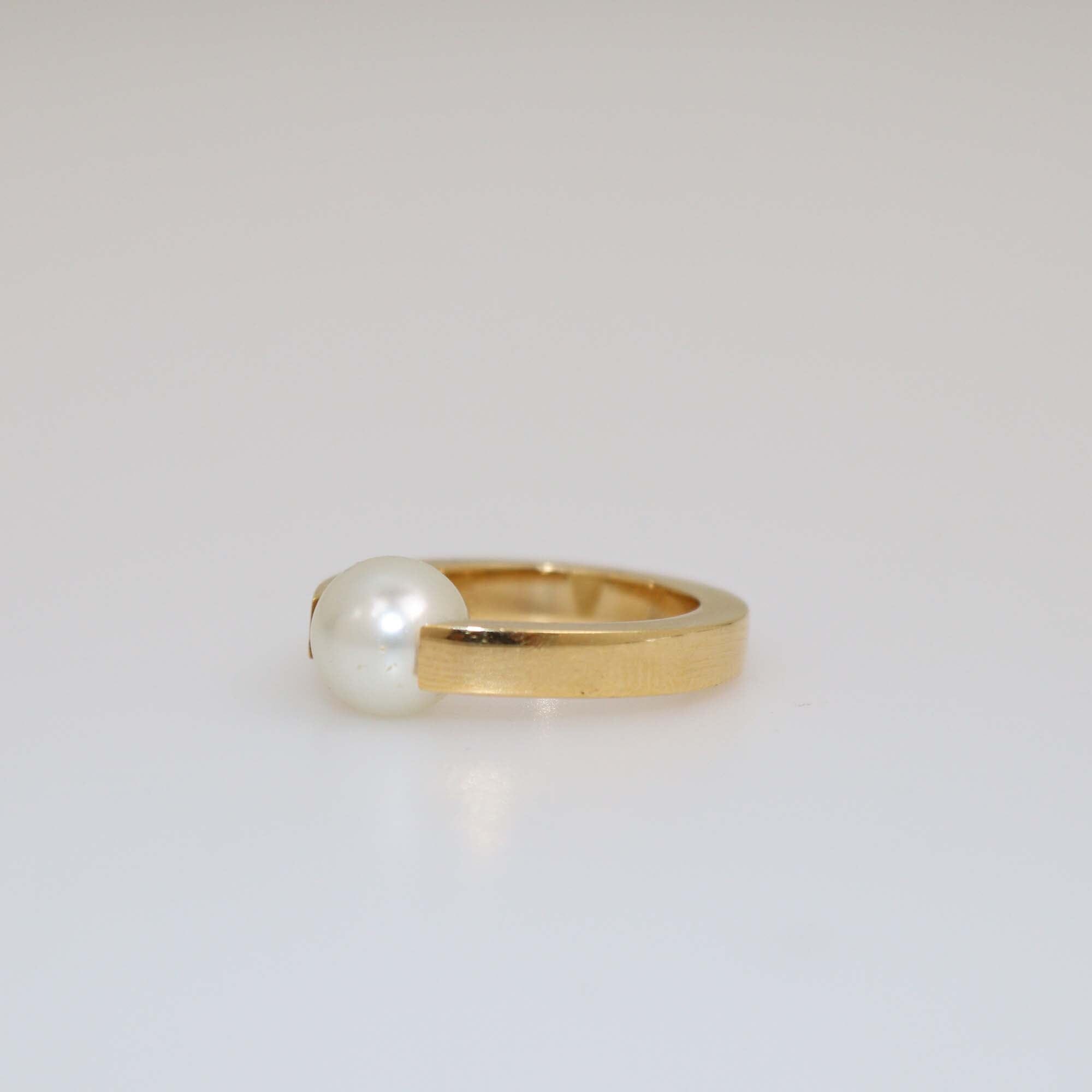 Chloe Faux Pearl Gold Tone Ring Womens Chloe 