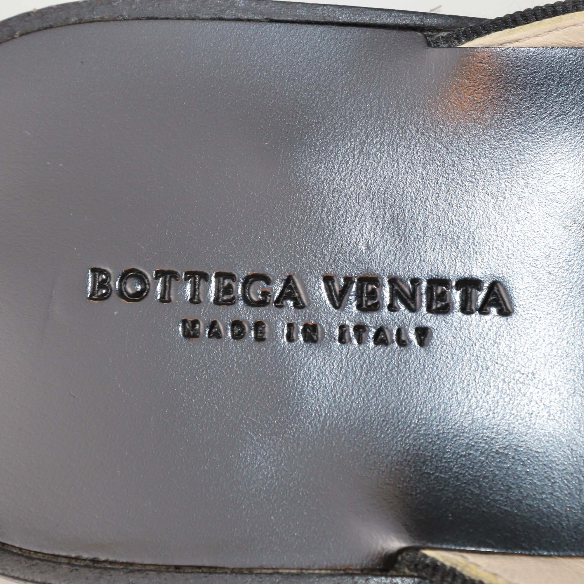 Bottega Veneta Black Intrecciato Leather Fiandra Flat Mules
