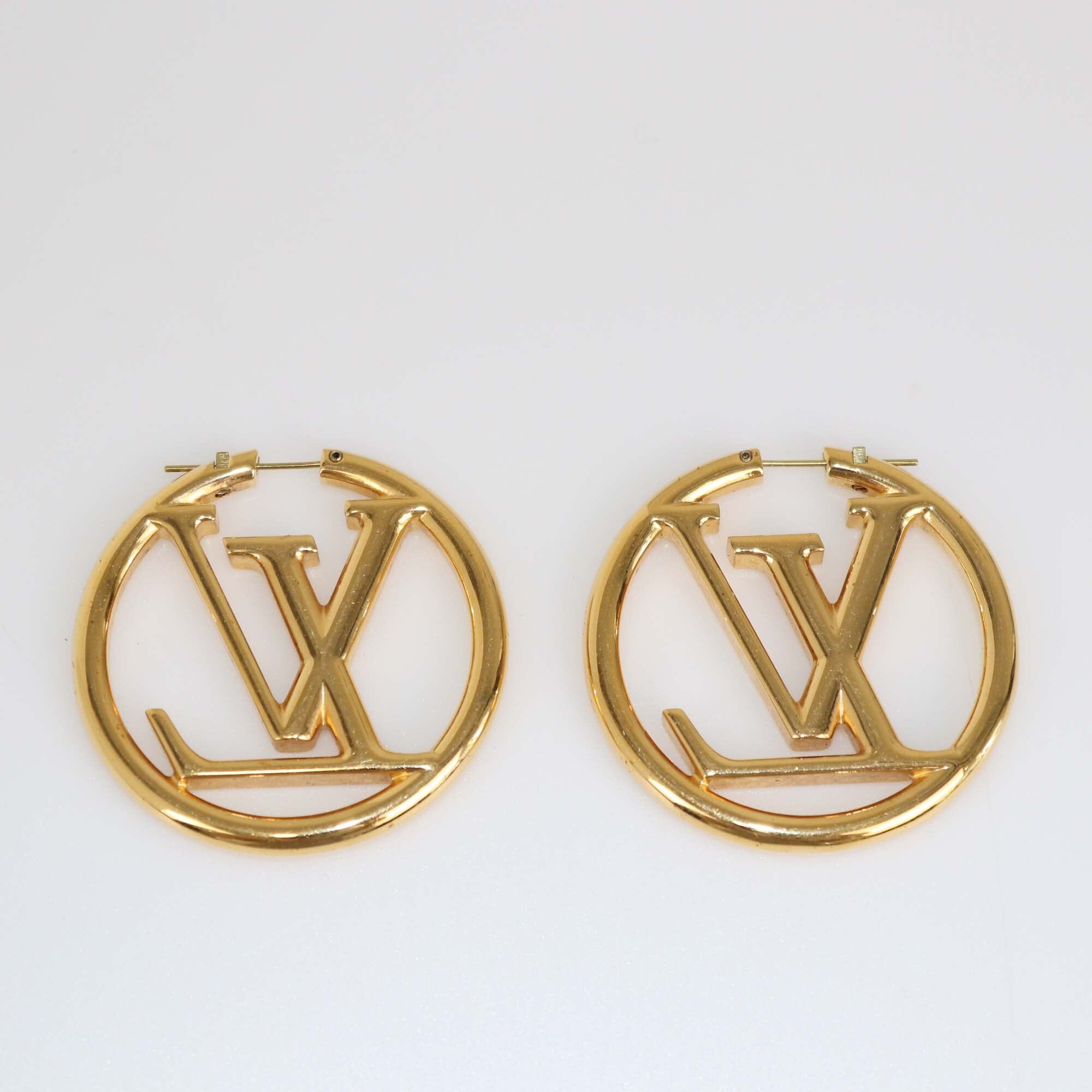 Louis Vuitton Icon Louise Hoop GM Gold Tone Earrings Jewellery Louis Vuitton 