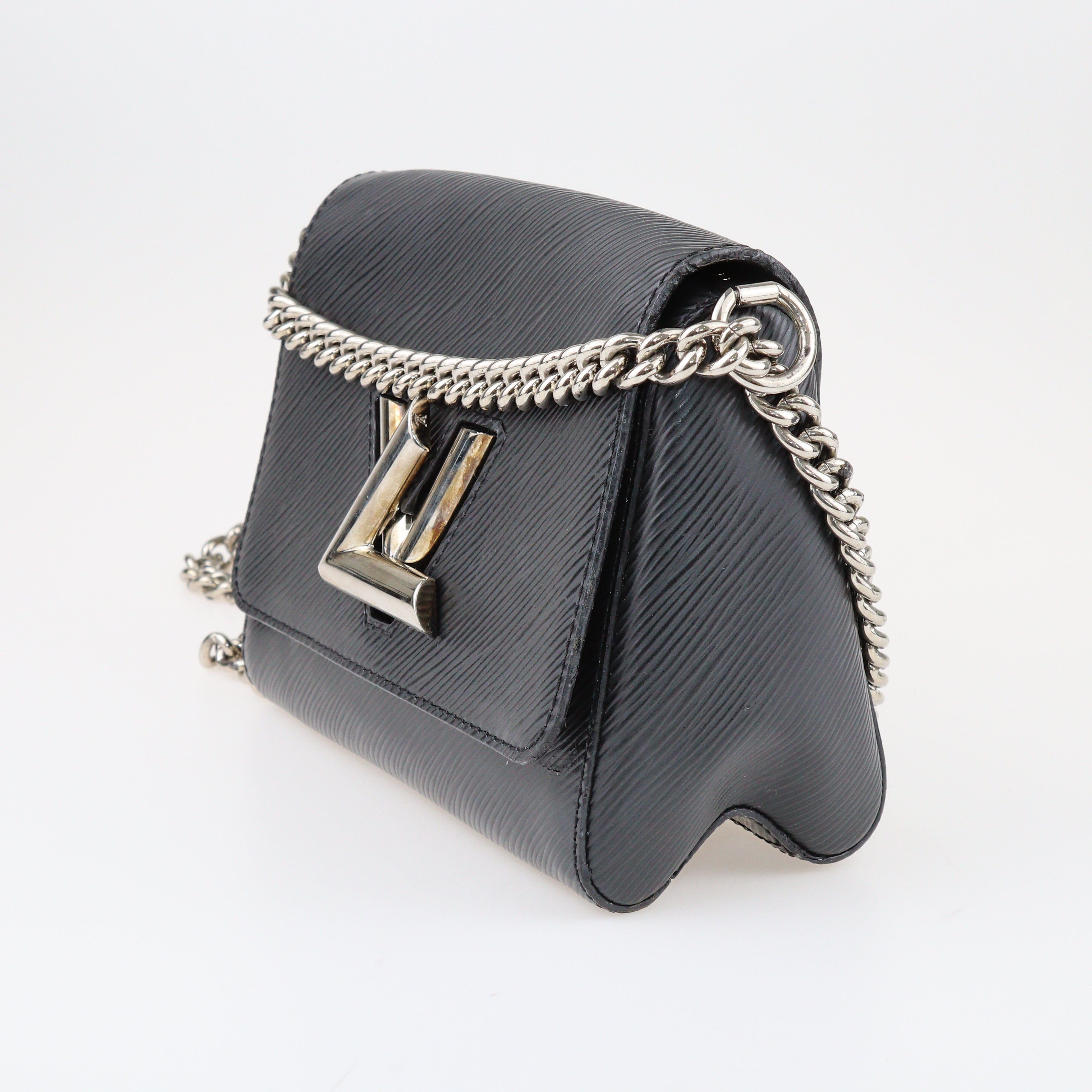 Black Twist PM Crossbody Bag Garderobe Pre-loved Luxury Fashion 