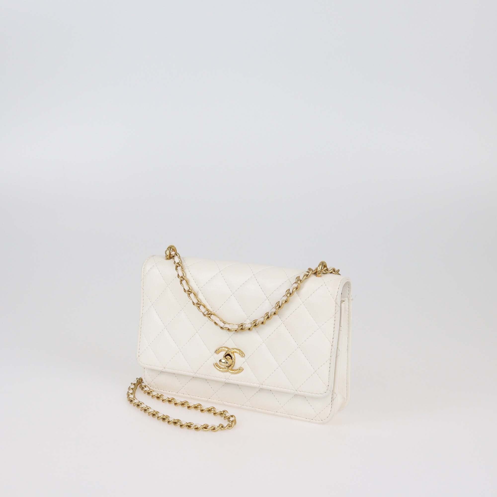 Chanel White Quilted Wallet On Chain Womens Chanel 