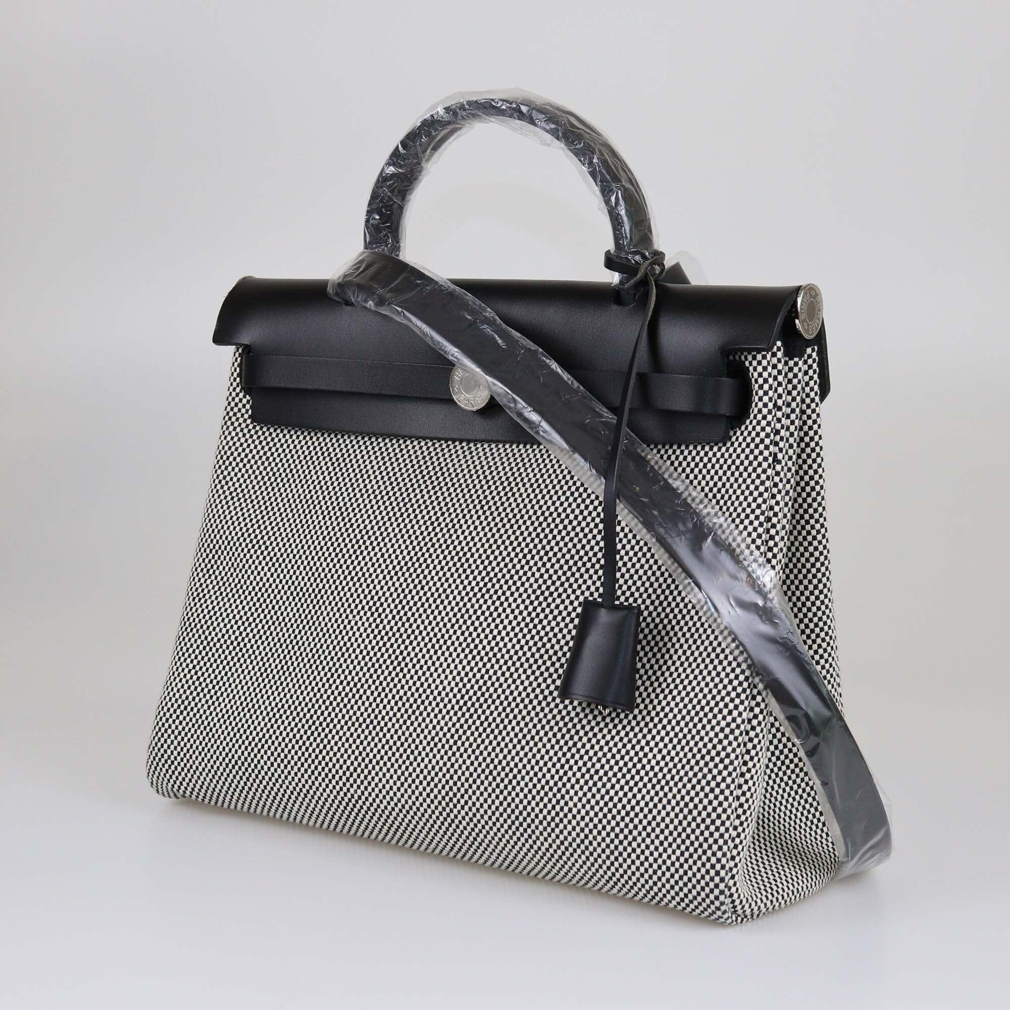 Hermes Noir/Ecru Toile Herbag Zip 31 Bag Bags Hermes 