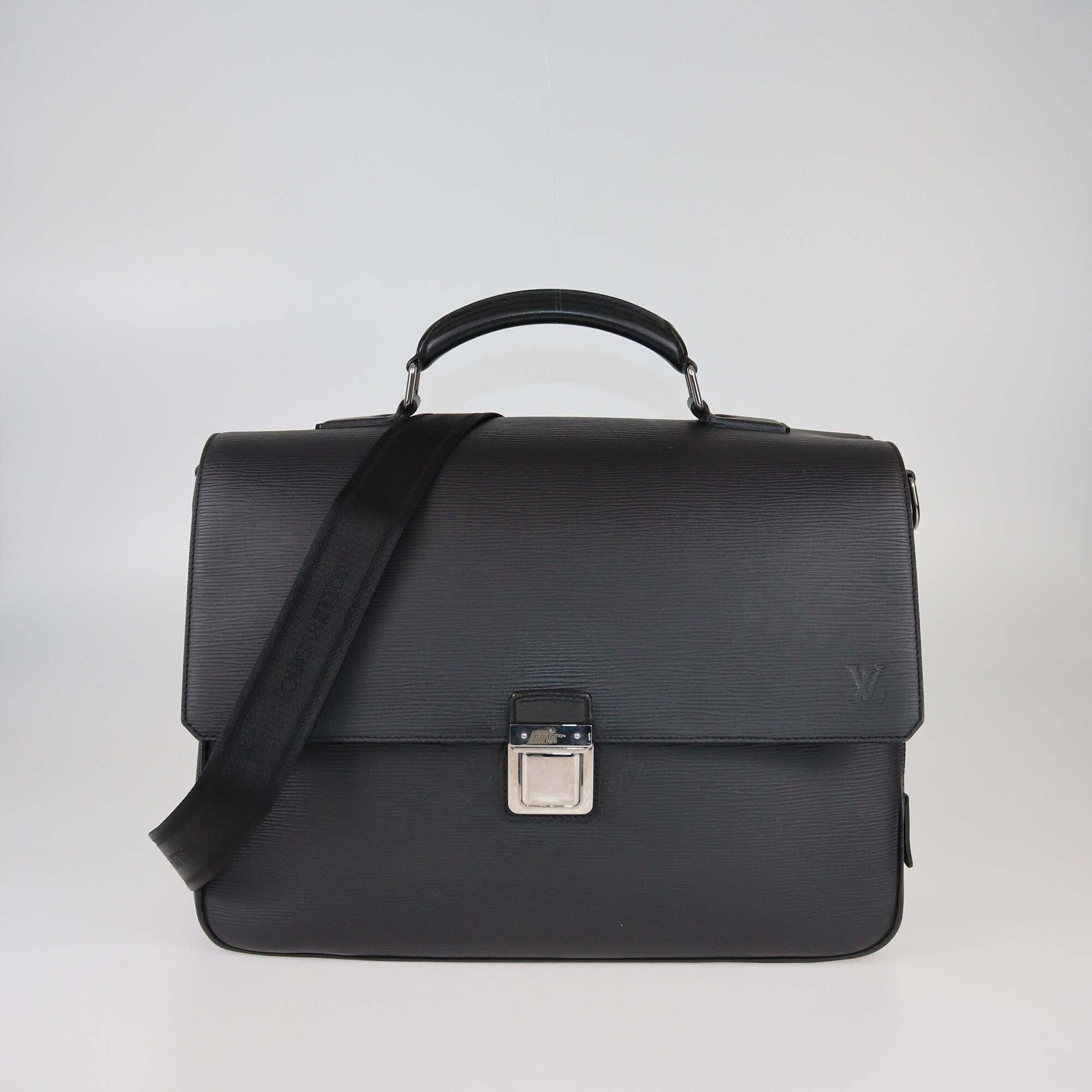 Louis Vuitton Black Epi Vassili PM Womens Louis Vuitton 