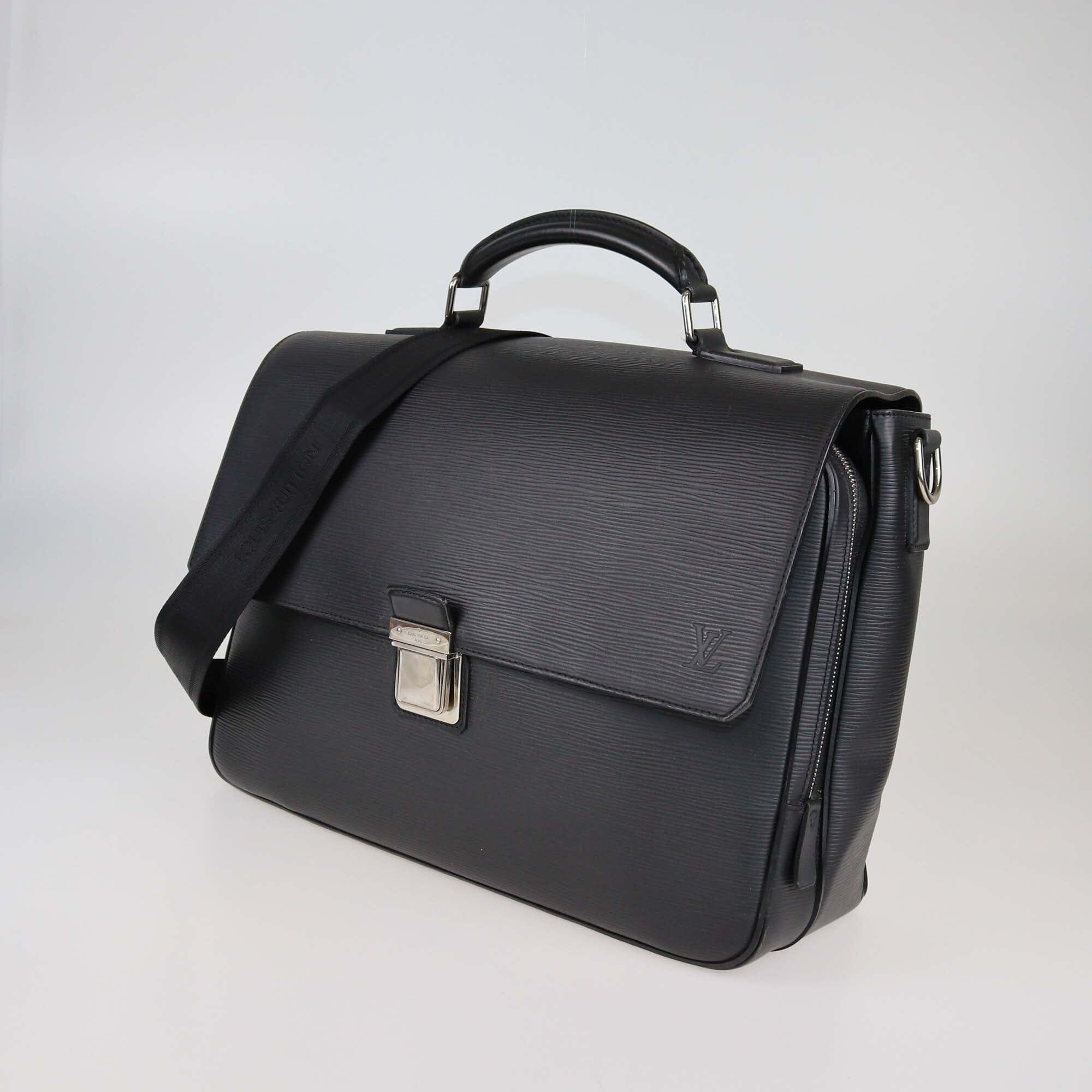 Louis Vuitton Black Epi Vassili PM Womens Louis Vuitton 