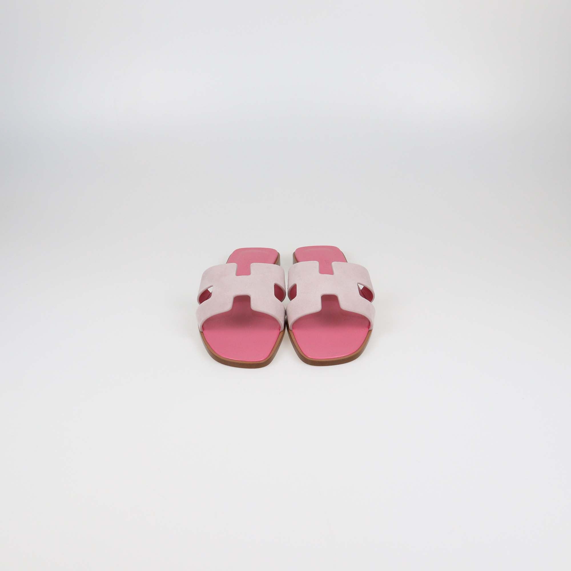 Hermes Rose Porcelaine Suede Oran Sandals