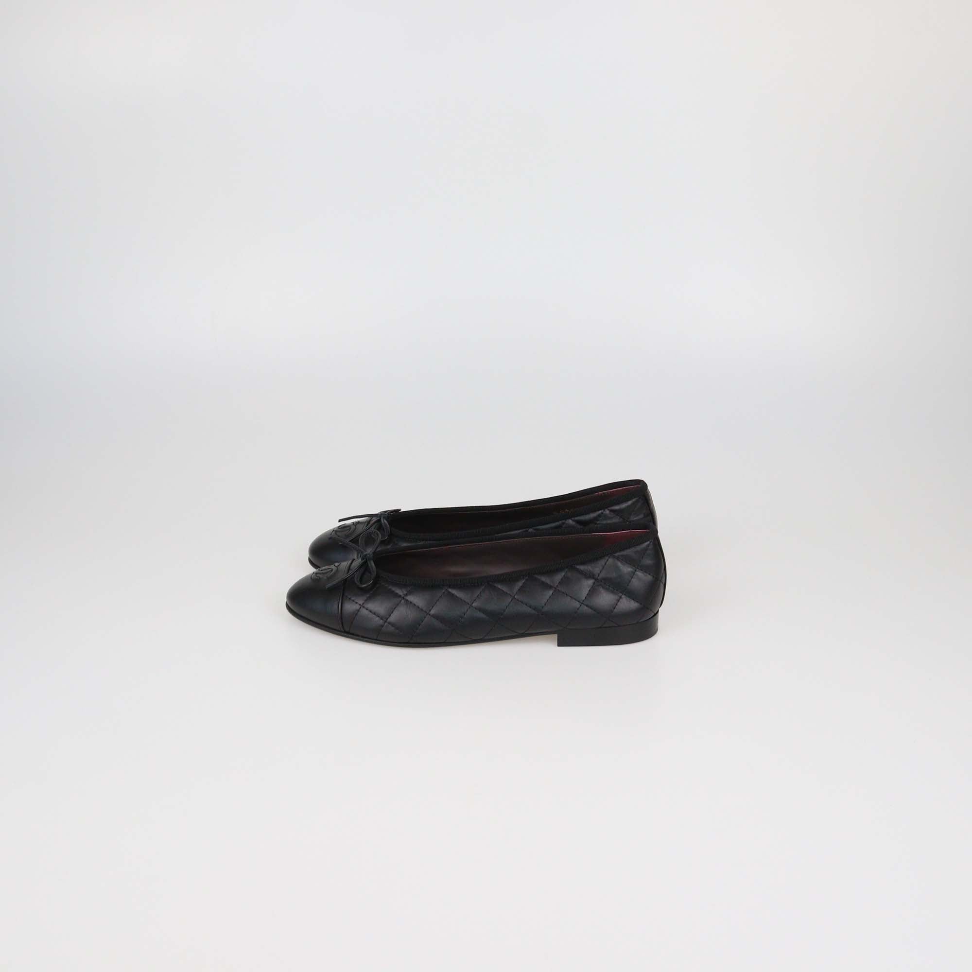Chanel Black Quilted Leather Bow CC Cap Toe Flats