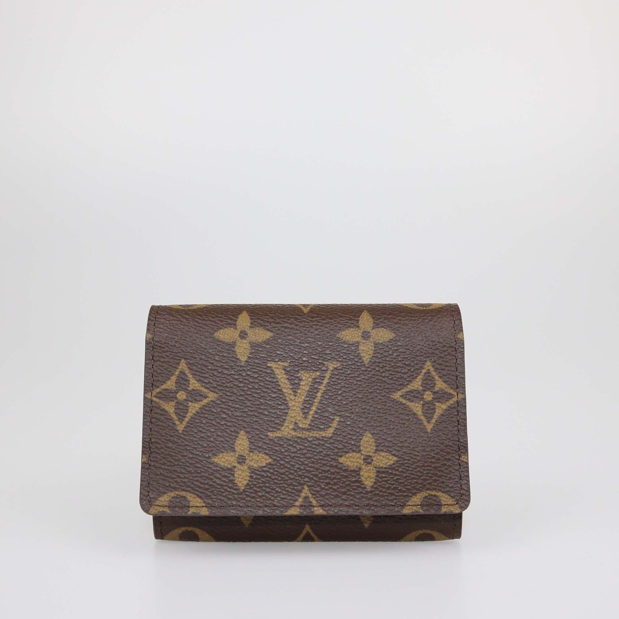 Louis Vuitton Monogram Enveloppe Carte de Visite Card Holder Womens Louis Vuitton 