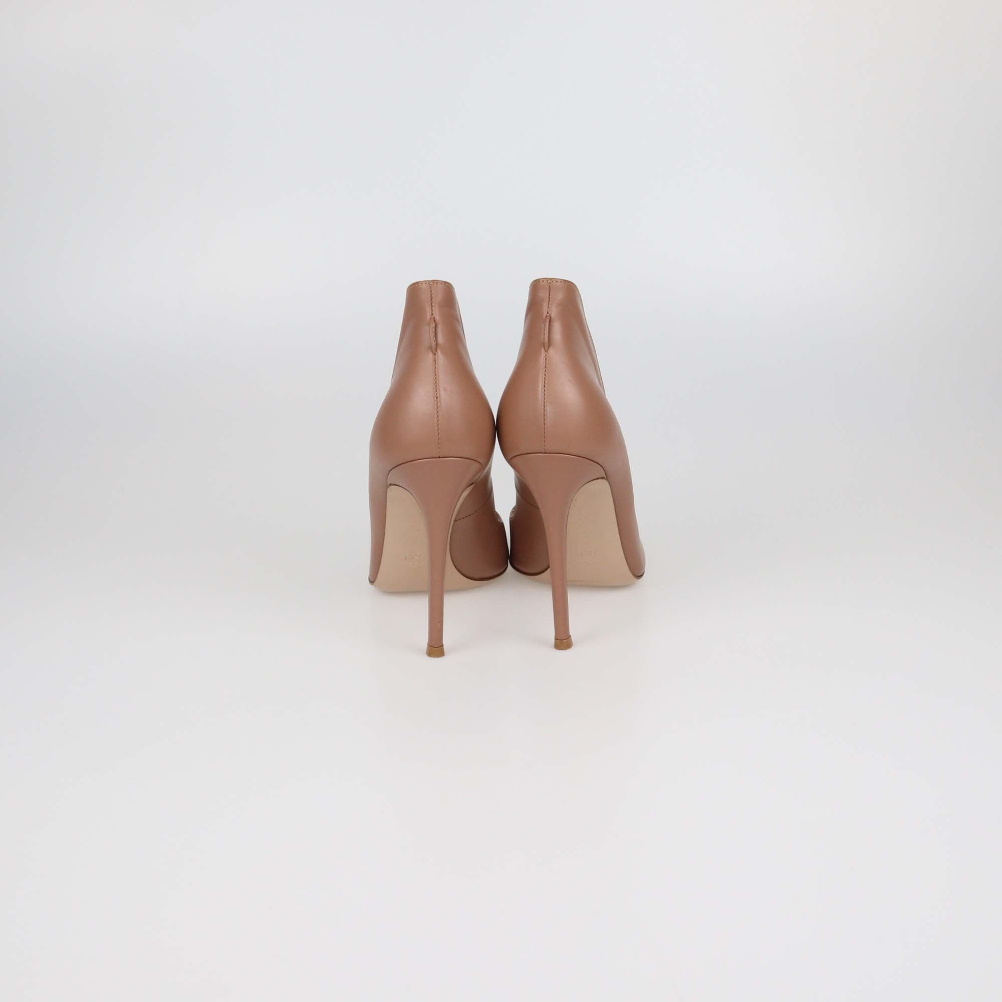 Gianvito Rossi Beige Leather Peep Toe Pumps
