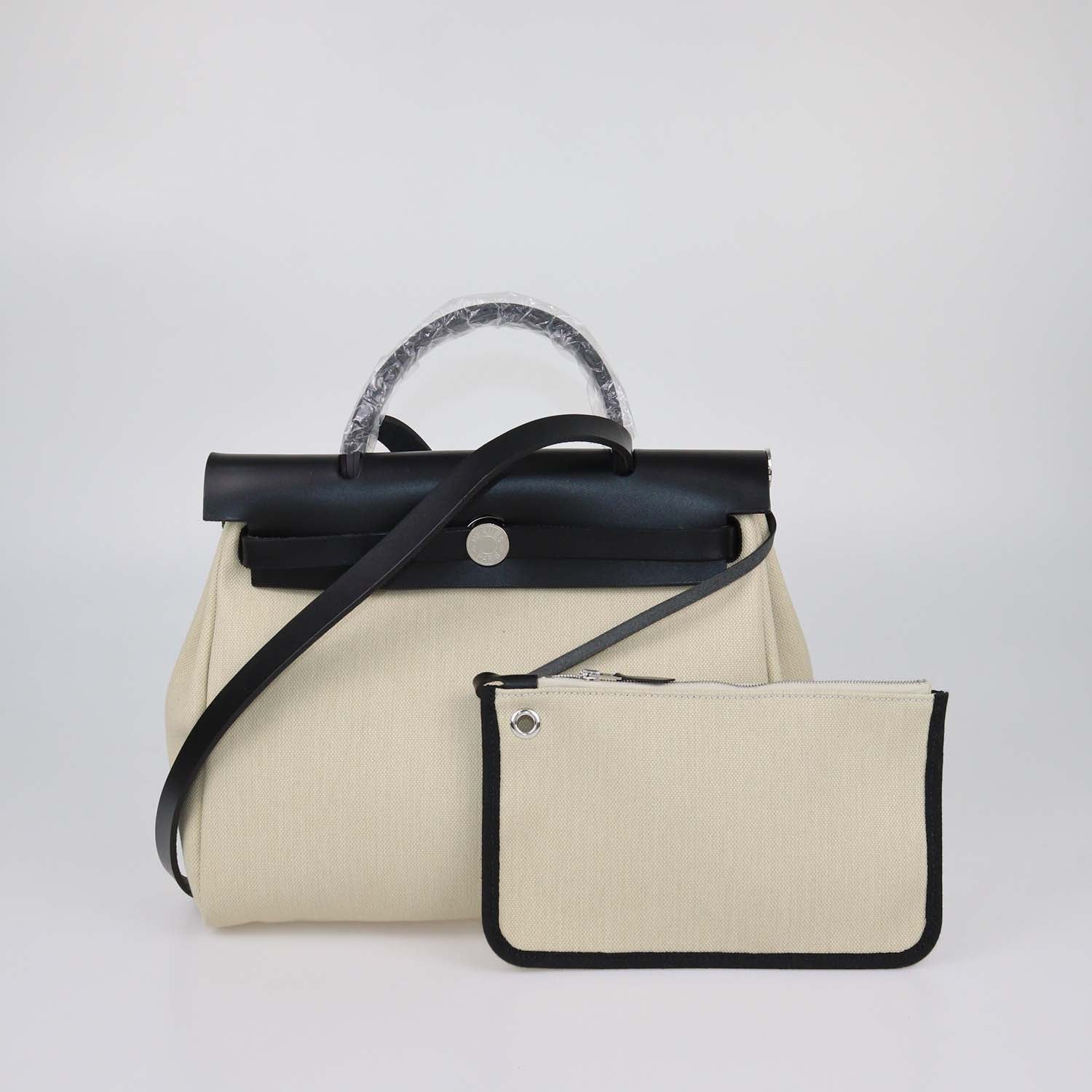 Hermes Black/Beige Canvas and Vache Hunter Leather Herbag Zip Retourne 31 Bag