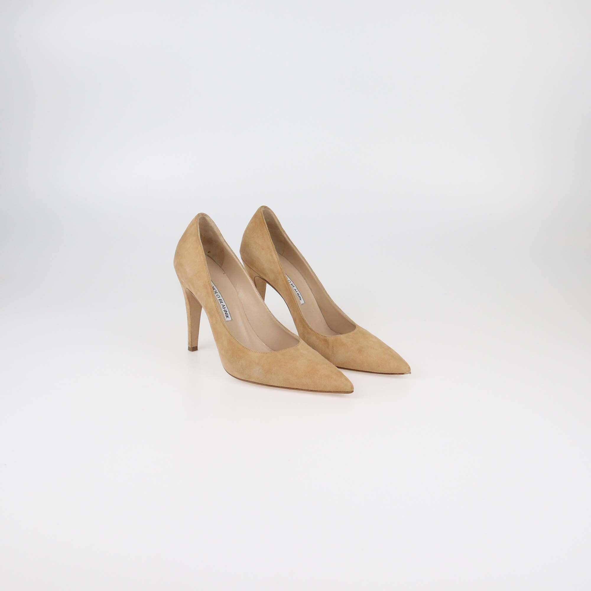 Manolo Blahnik Brown Pointed Toe Pumps Womens Manolo Blahnik 