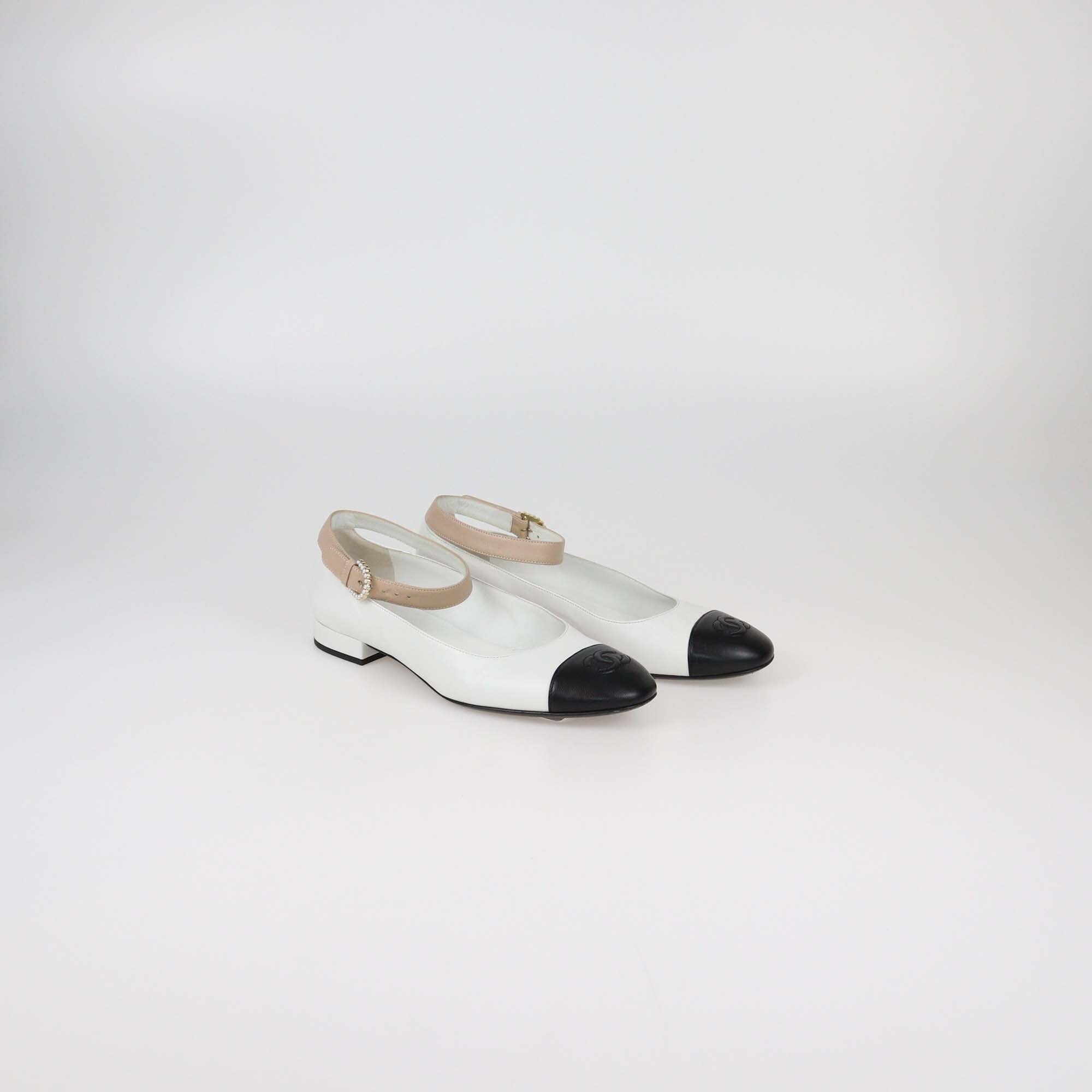 Chanel Tricolor Slingback Cap Toe CC Flats Womens Chanel 
