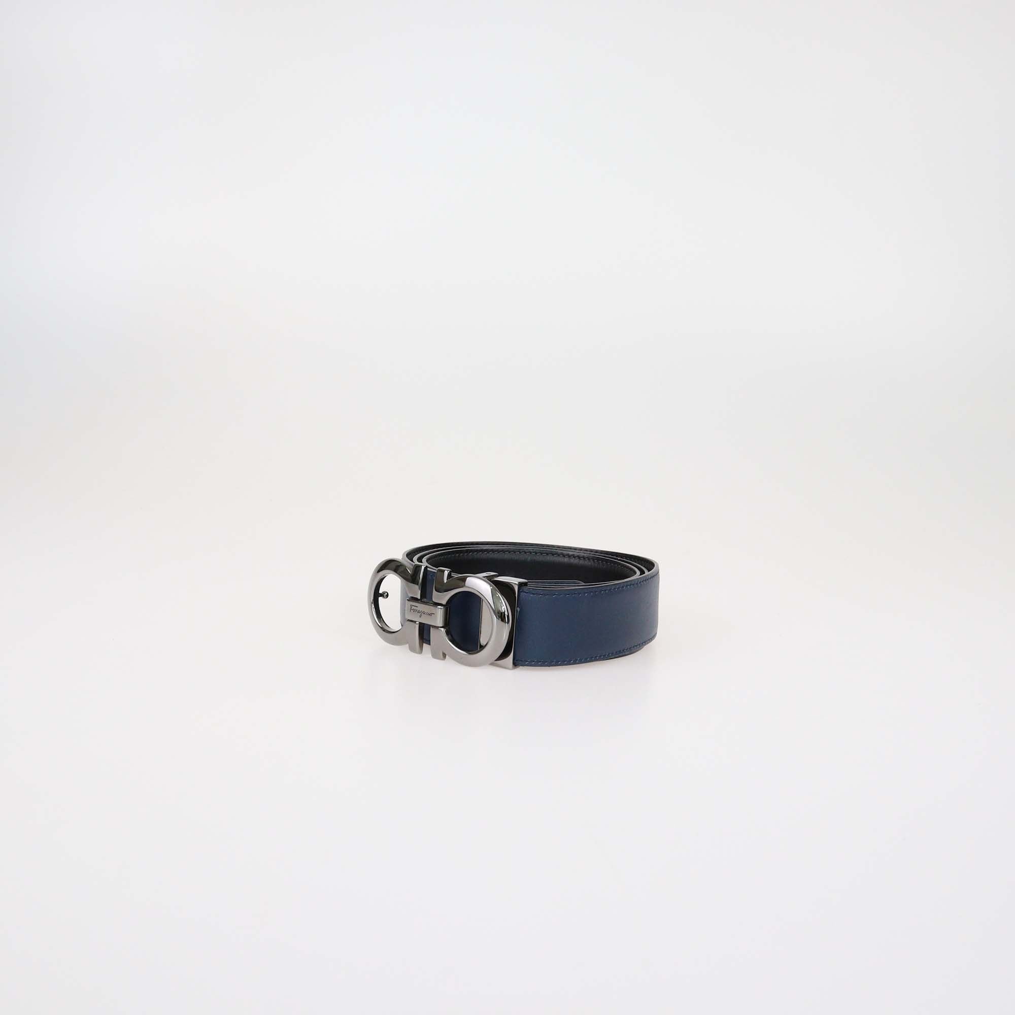 Salvatore Ferragamo Navy Blue/Black Leather Reversible Gancini Buckle Belt