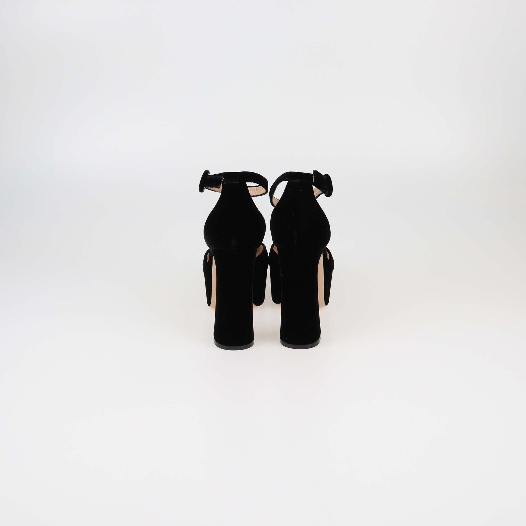 Gianvito Rossi Black Holly D'Orsay Pumps Womens Gianvito Rossi 