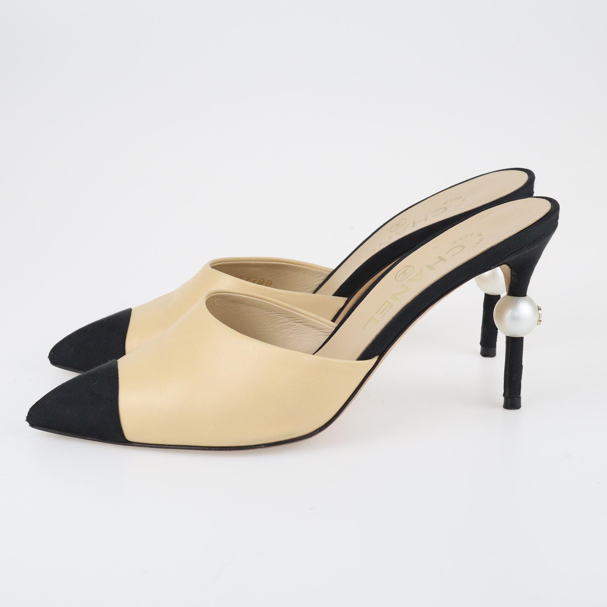 Beige/Black Pearl Heel Pointed Pumps Shoes Chanel 