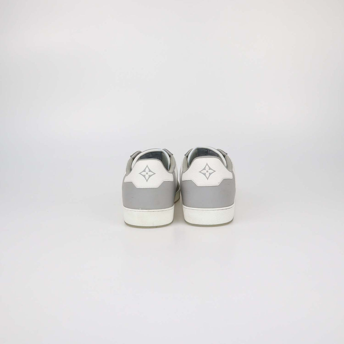 Louis Vuitton White/Grey Damier Leather Rivoli Low Top Sneaker